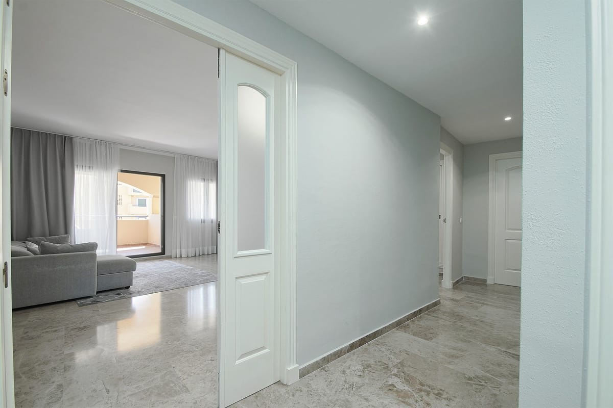Drie-slaapkamer appartement in San Pedro de Alcántara in San Pedro de Alcántara - foto 5