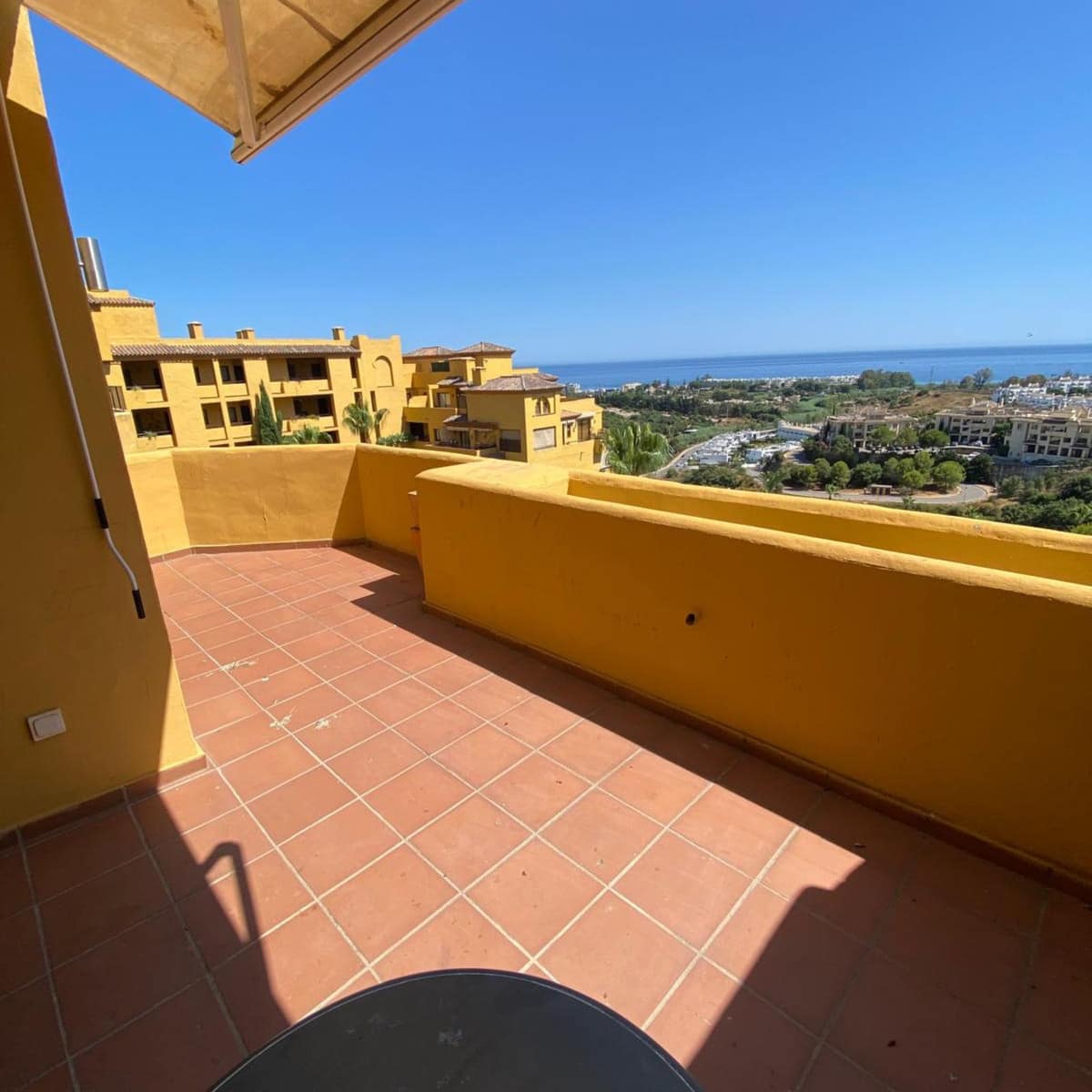 Appartement met 4 slaapkamers in Estepona in Estepona - foto 5