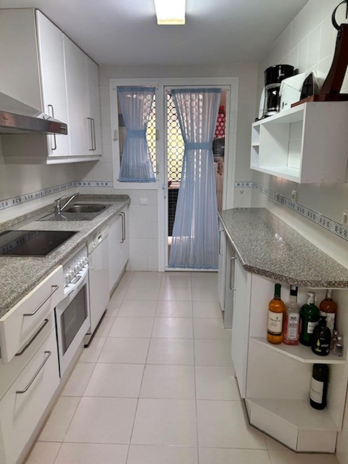 Prachtig driekamerpenthouse in Benahavís, nabij Los Arqueros Golf & Country Club in Benahavís - foto 3