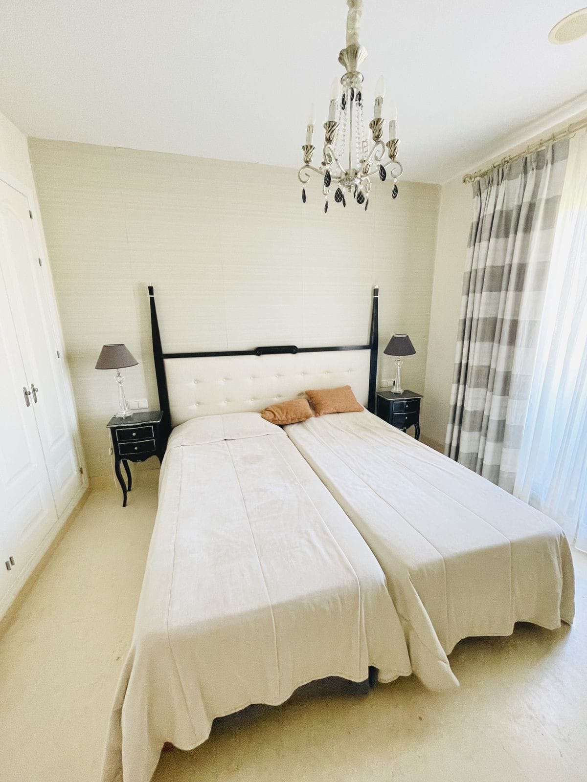 4 bedroom Apartment in Benahavís in Benahavís - foto 10