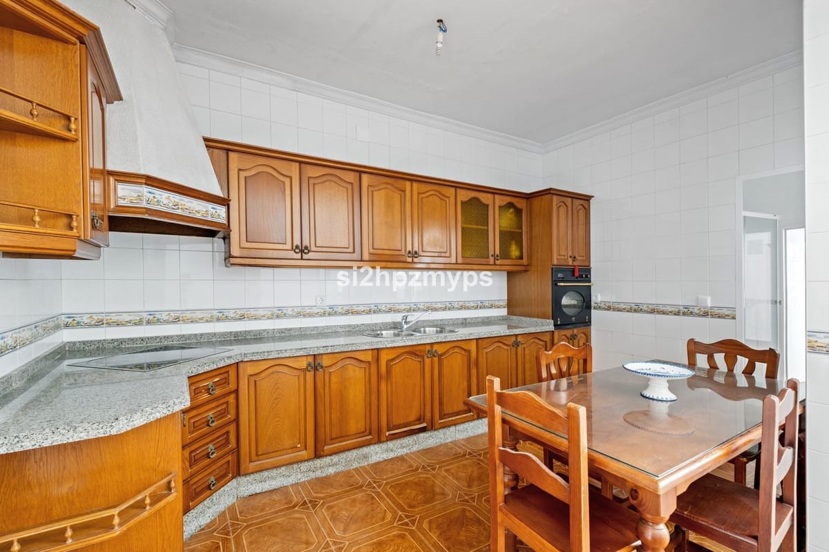 5-slaapkamer stadswoning in Nerja in Nerja - foto 6