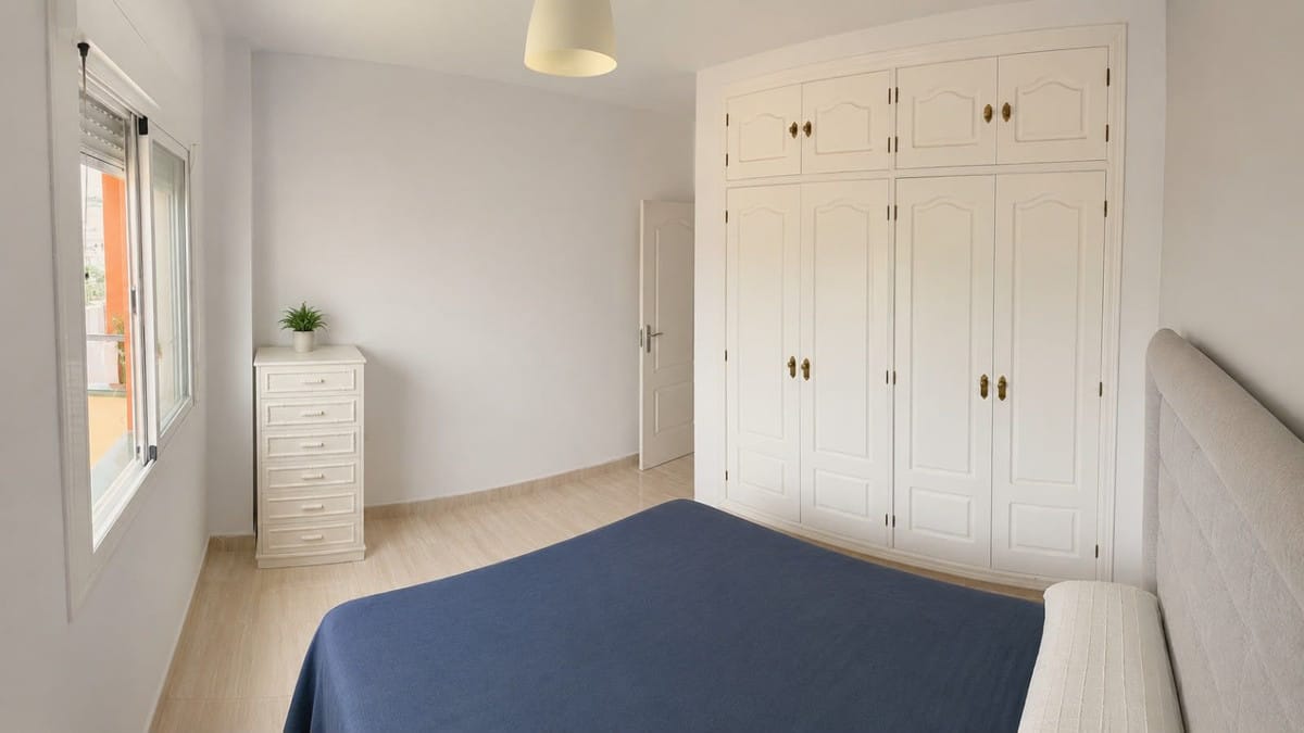 Licht 1-slaapkamer appartement met zeezicht-terras en privégarage – San Luis de Sabinillas in San Luis de Sabinillas - foto 9