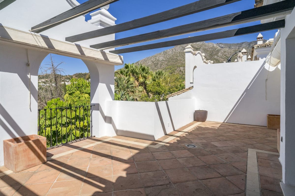 Penthouse duplex met 2 slaapkamers in Marbella – Montebello Hills in Marbella - foto 8