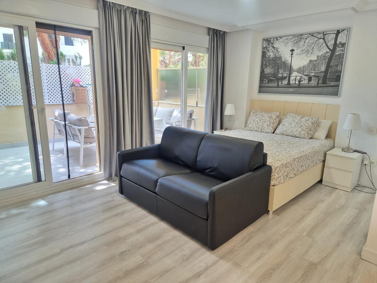 1-slaapkamer appartement in Elviria aan het strand met toeristische licentie in Elviria - foto 3