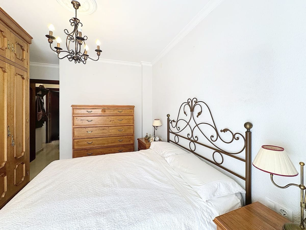 Drie-slaapkamerappartement in Estepona in Estepona - foto 6