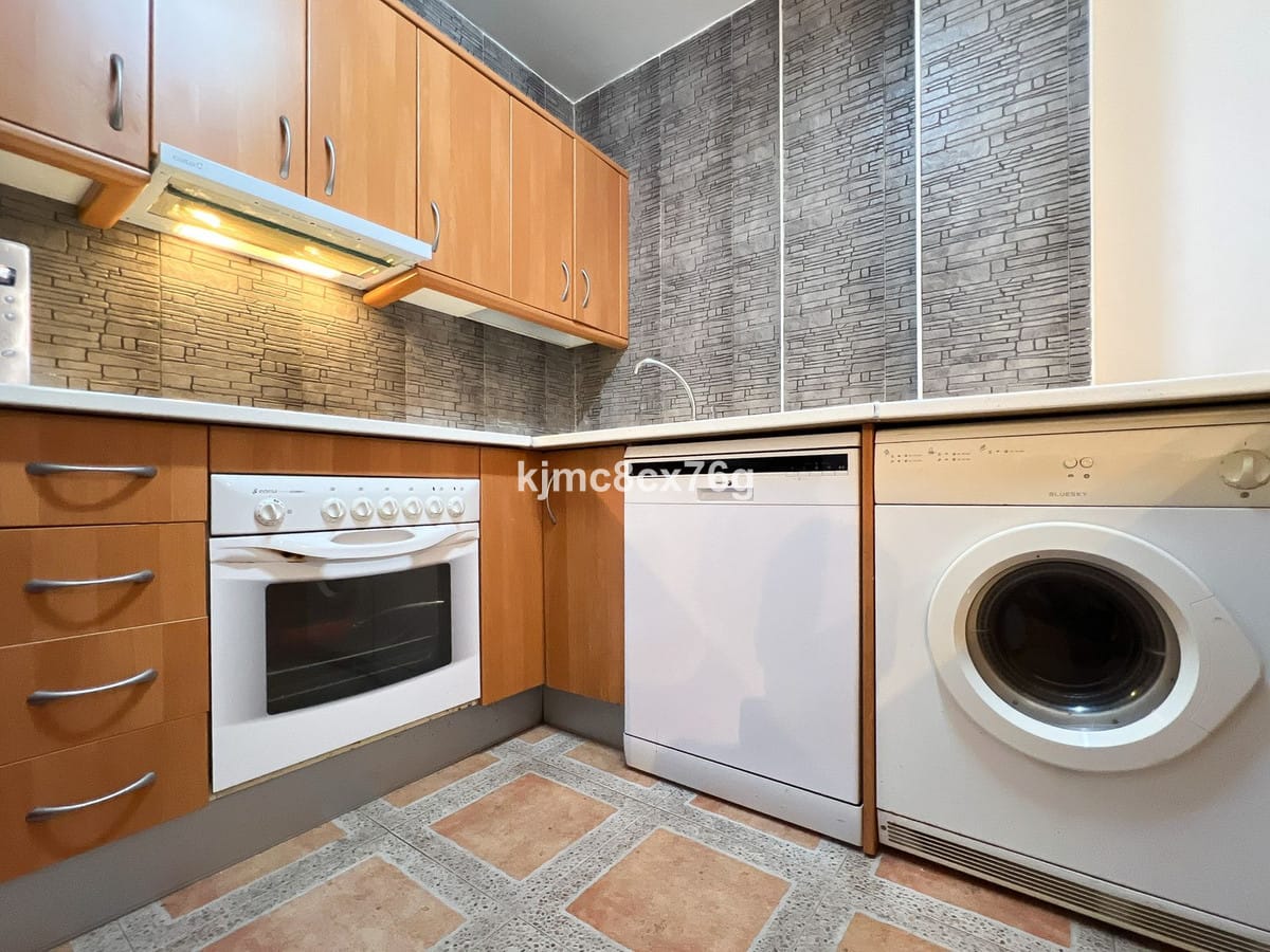Een slaapkamer appartement nabij Málaga historisch centrum - foto 6