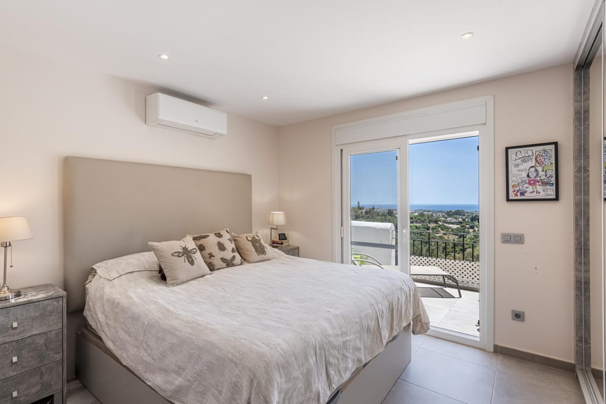 Penthouse met 2 slaapkamers in Los Almendros, Benahavís in Los Almendros - foto 19