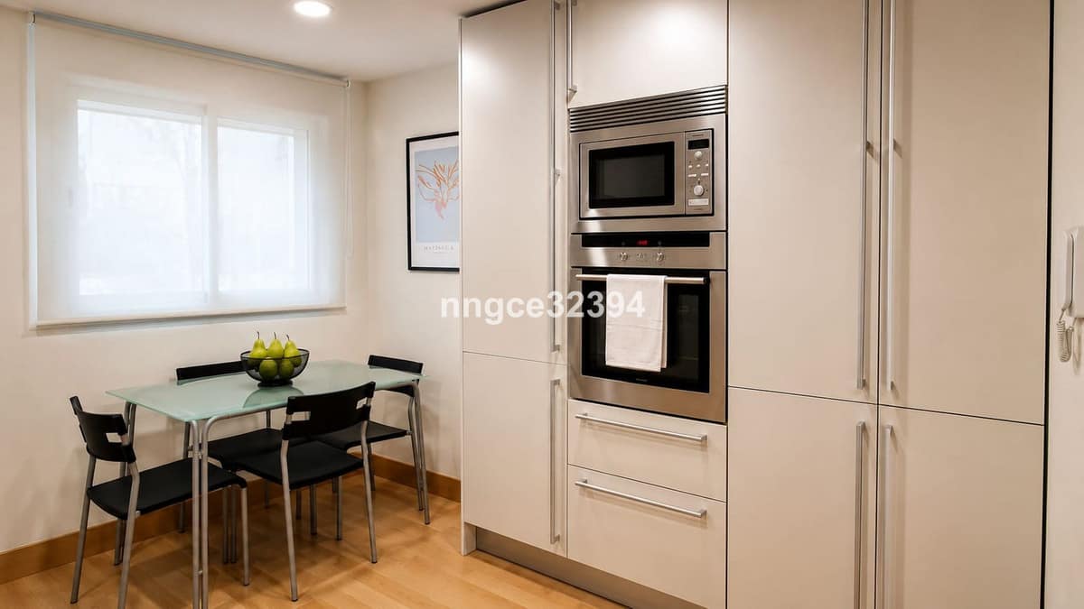 Drie-slaapkamerappartement in Estepona in Estepona - foto 8