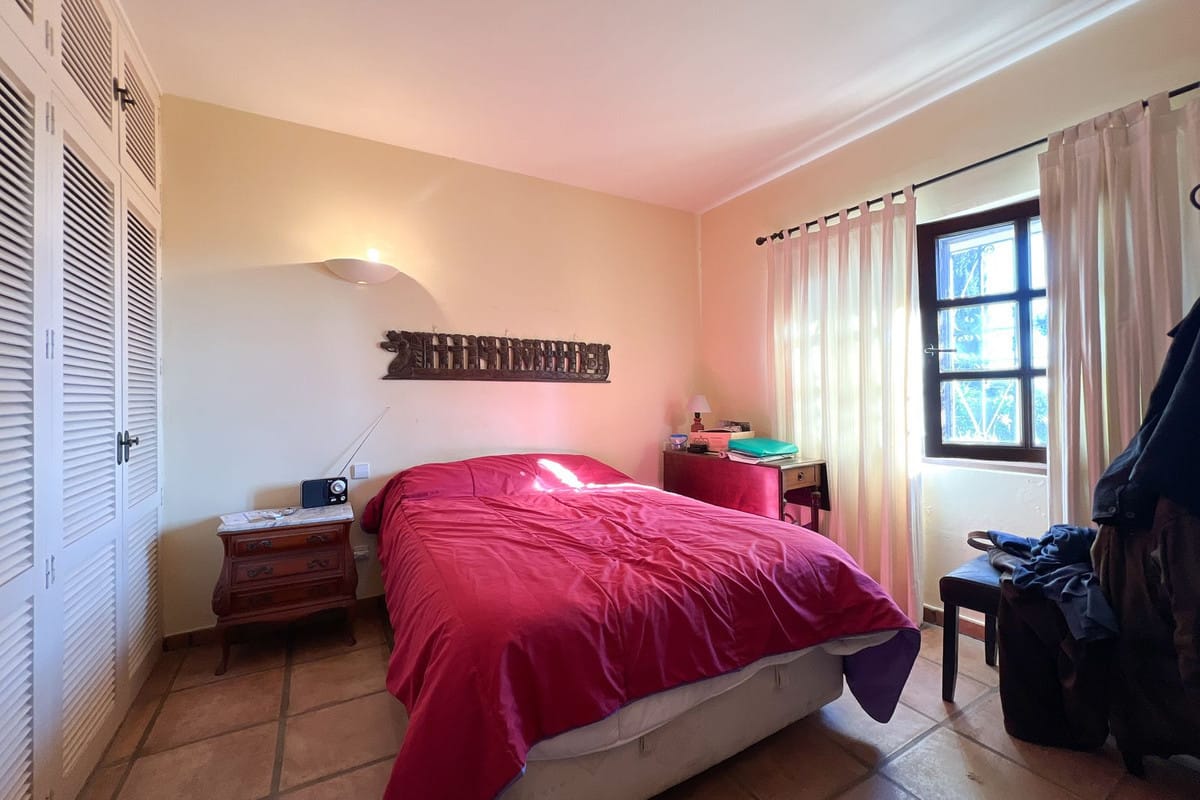 4-slaapkamer villa in Estepona met zee- en bergzichten in Estepona - foto 15