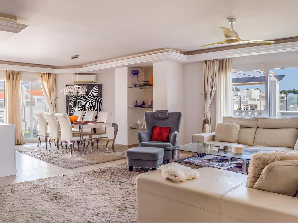 Penthouse met privétoegang en royaal terras in La Campana, Nueva Andalucía in La Campana - foto 2