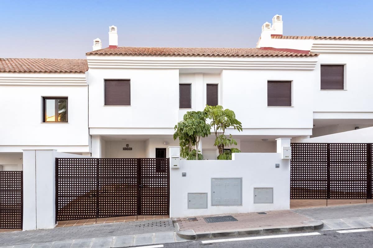 Huis met 4 slaapkamers in Mijas Costa in Mijas Costa - foto 14