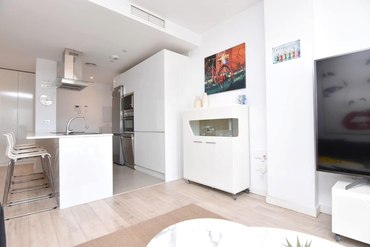 Hoekpenthouse met 2 slaapkamers in Torremolinos in Torremolinos - foto 7