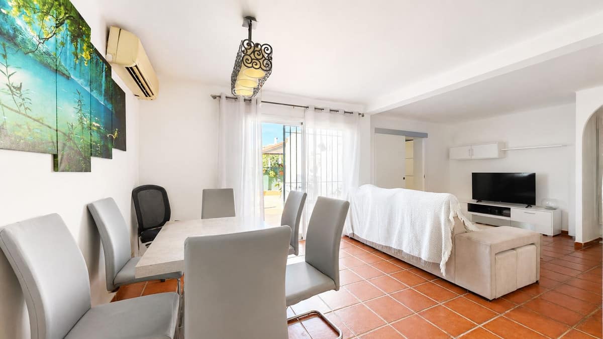 Drie-slaapkamer stadswoning in Estepona in Estepona - foto 10