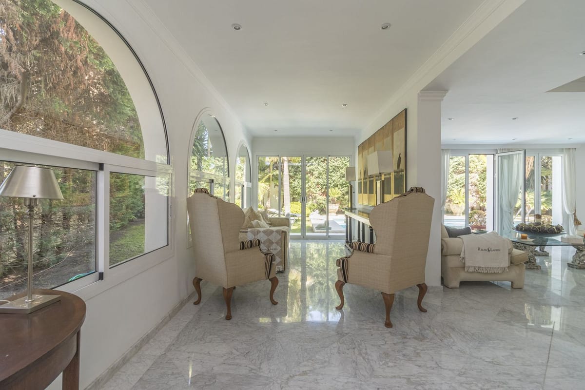 Luxe villa met 5 slaapkamers in Los Monteros Playa in Los Monteros - foto 14