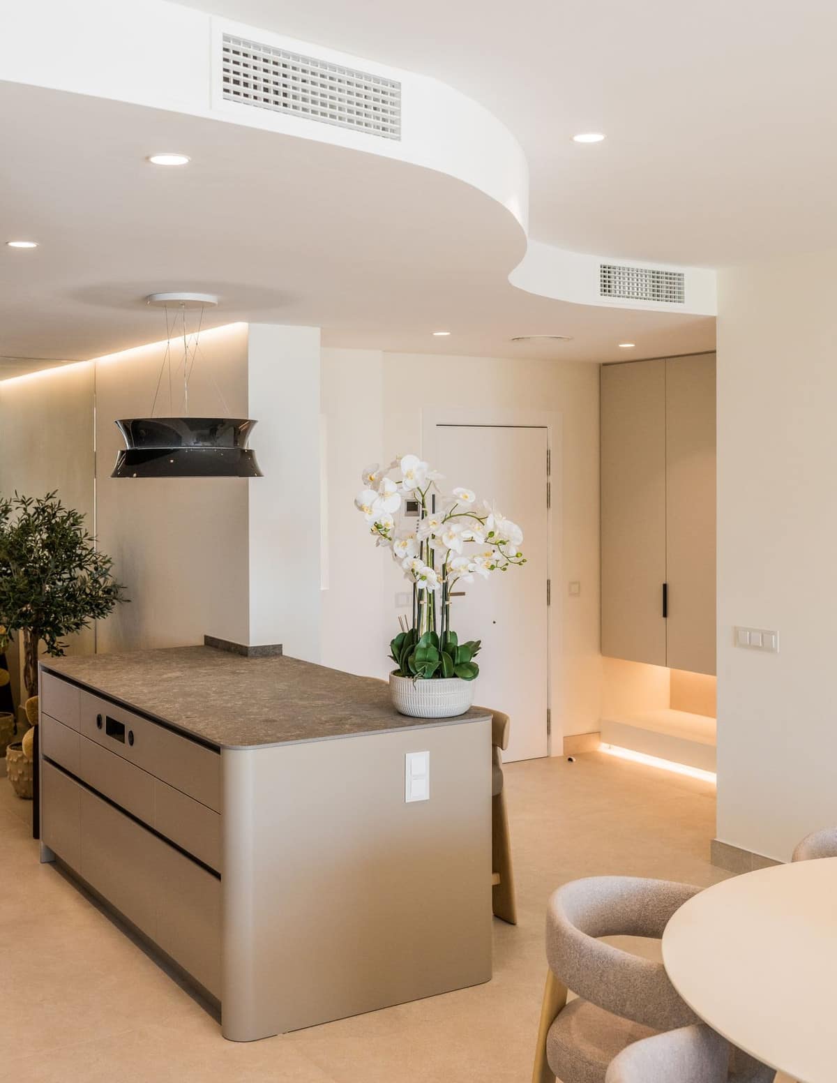 Exclusieve duplex-penthouse met zeezicht aan de New Golden Mile in New Golden Mile - foto 17