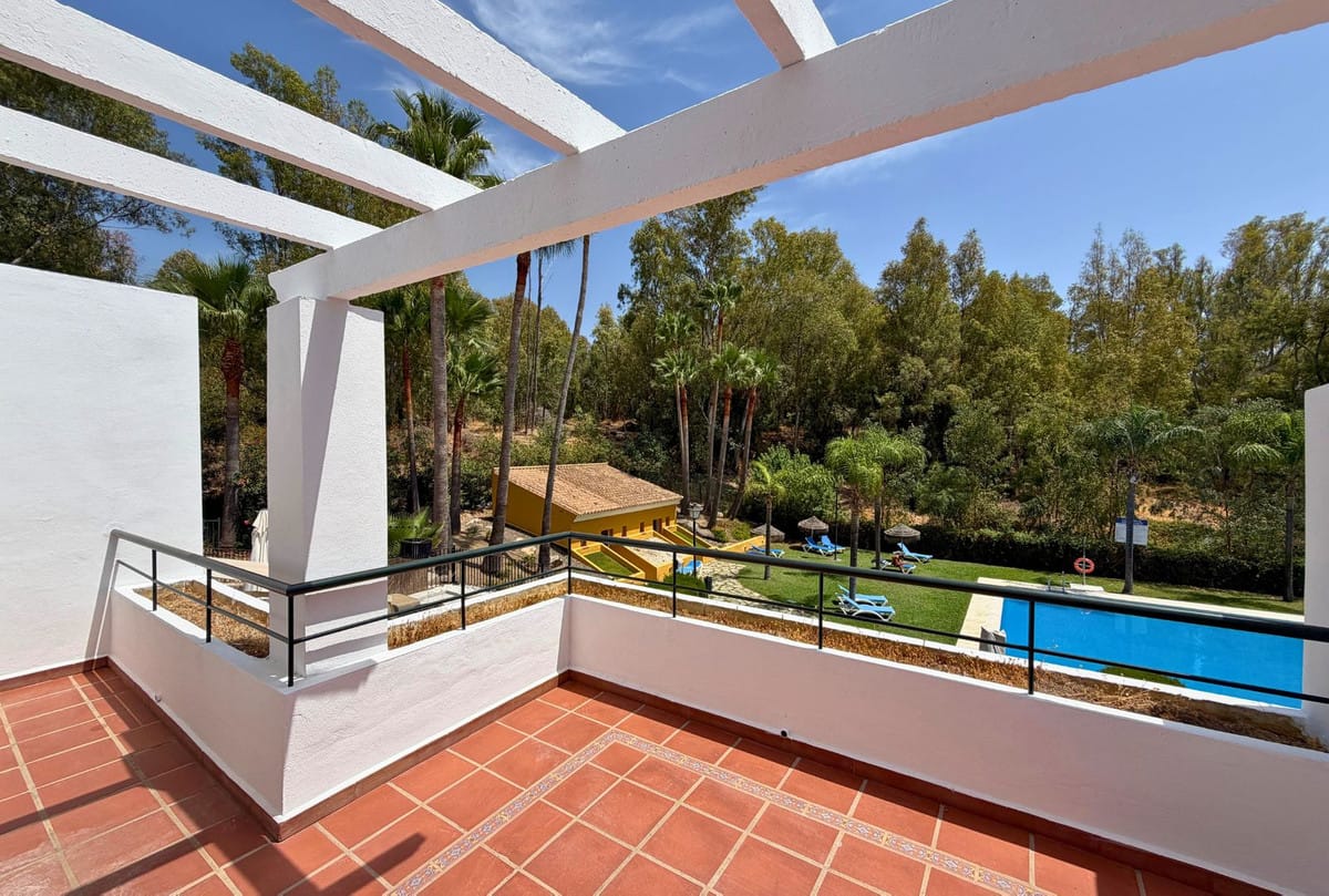 2 bedroom Apartment in Nueva Andalucía in Nueva Andalucía - foto 9