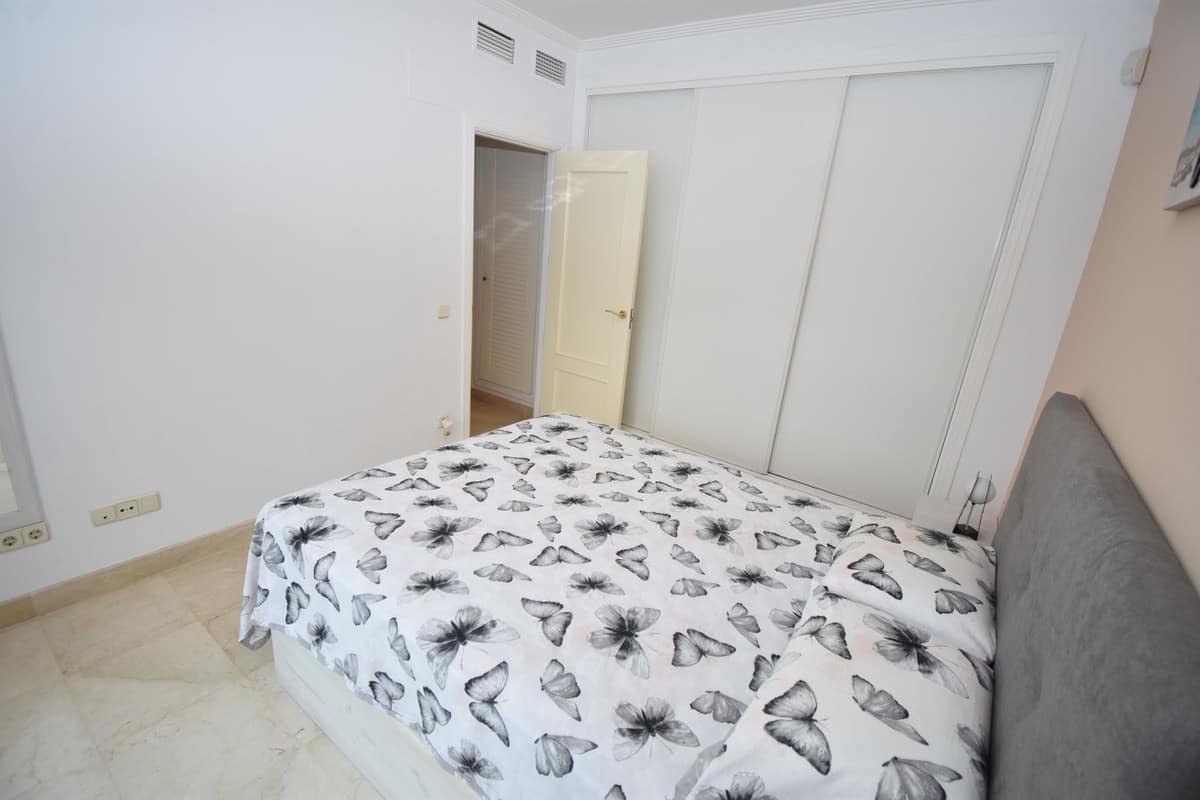 Penthouse met 2 slaapkamers in Calanova Golf, Costa del Sol in Calanova Golf - foto 19