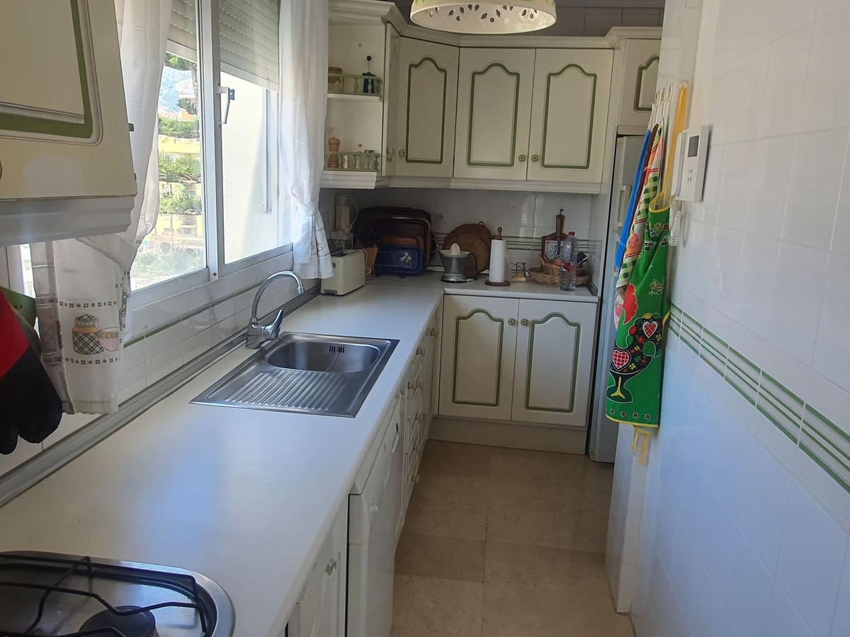 Drie-slaapkamer appartement aan de eerste lijn strand in Fuengirola in Fuengirola - foto 13