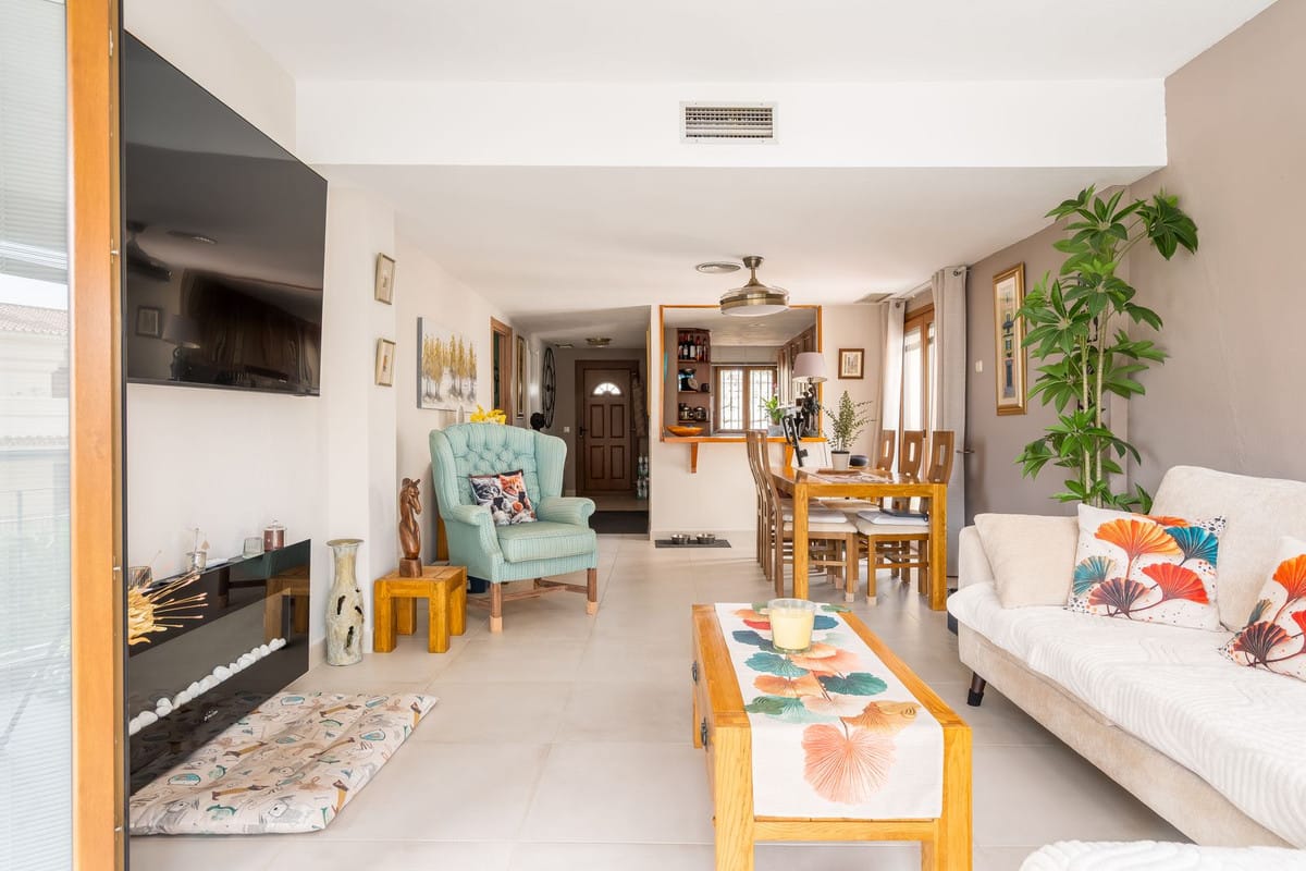 Penthouse duplex met zeezicht en drie slaapkamers in La Duquesa in La Duquesa - foto 4