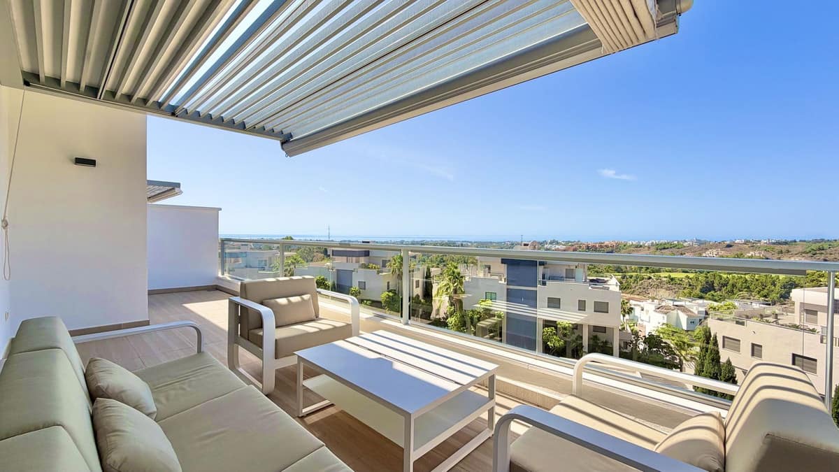 Avalon 5 – Hoekpenthouse met panoramisch zee-, golf- en bergzicht in Los Arqueros in Los Arqueros - foto 13