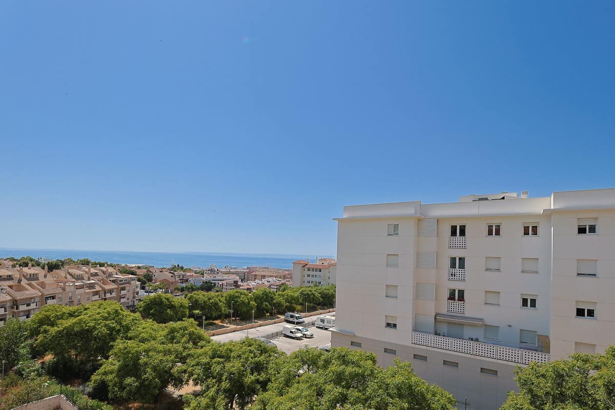 2 bedroom Apartment in Arroyo De La Miel in Arroyo de la Miel - foto 19