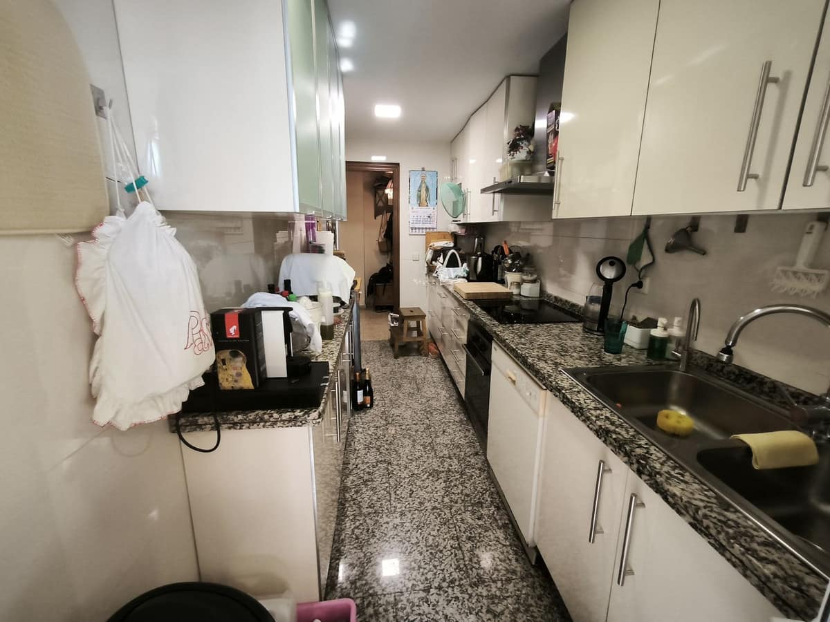 Drie slaapkamers appartement in Fuengirola, centraal gelegen in Fuengirola - foto 19