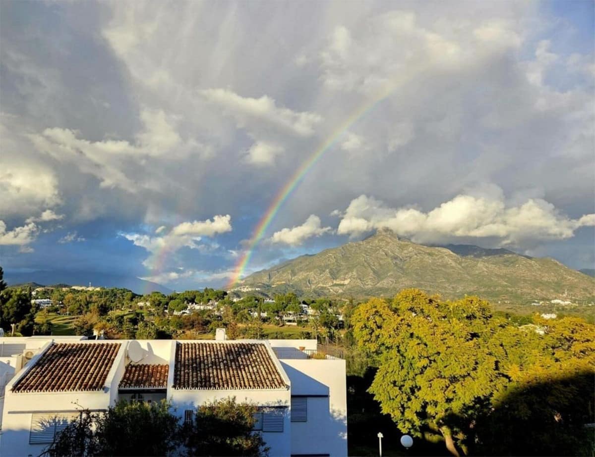 Twee-slaapkamerappartement in Marbella in Marbella - foto 8