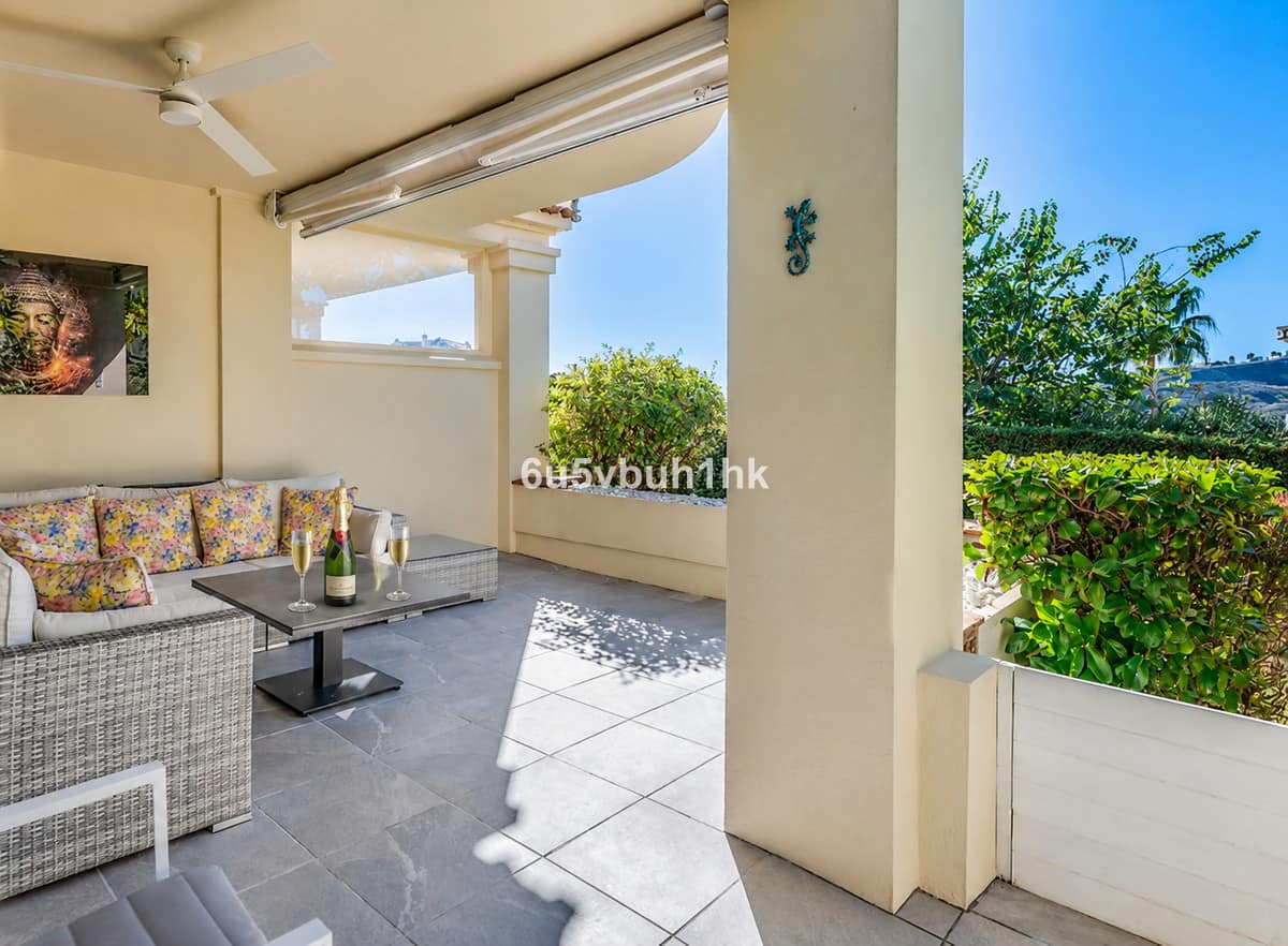 2 bedroom Apartment in Benahavís in Benahavís - foto 7