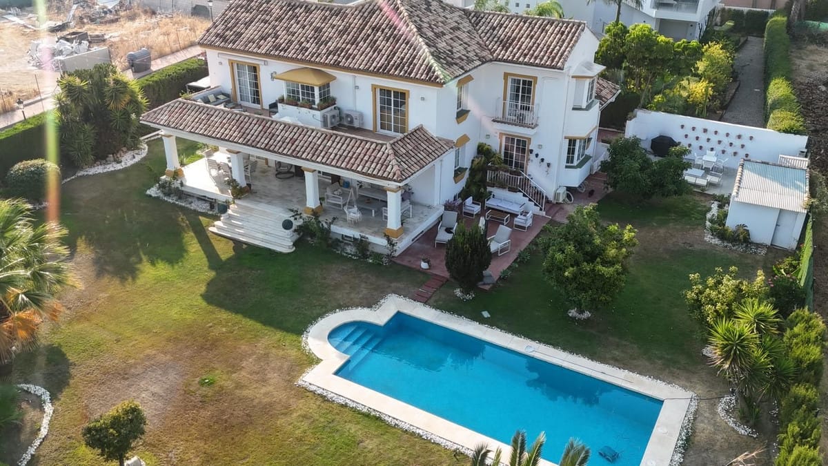 7-slaapkamer vrijstaande villa in Guadalmina Alta in Guadalmina Alta - foto 2