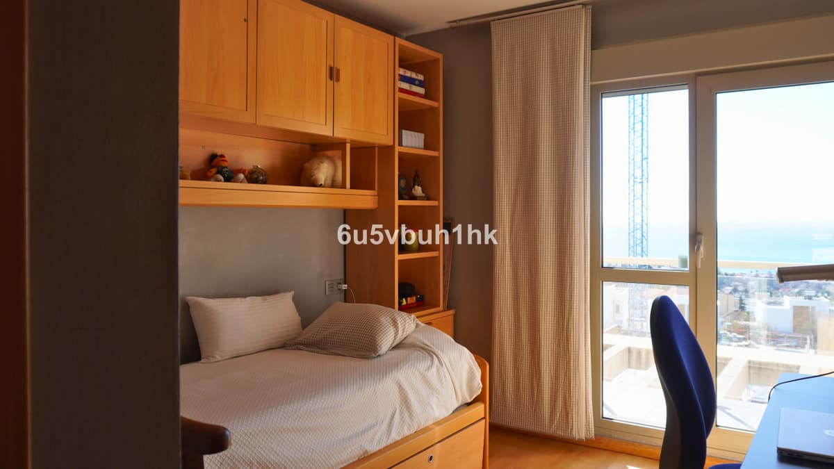 Vijf-slaapkamerwoning in Málaga in Málaga - foto 10