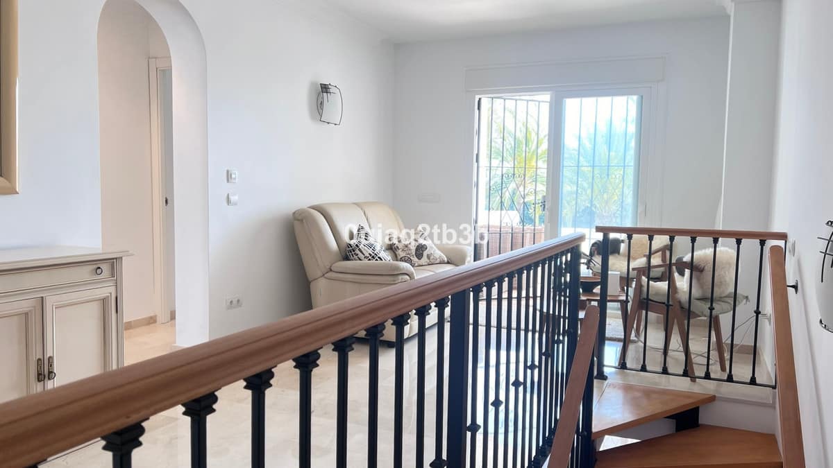 4-slaapkamer duplex-appartement in Nueva Andalucía in Nueva Andalucía - foto 17