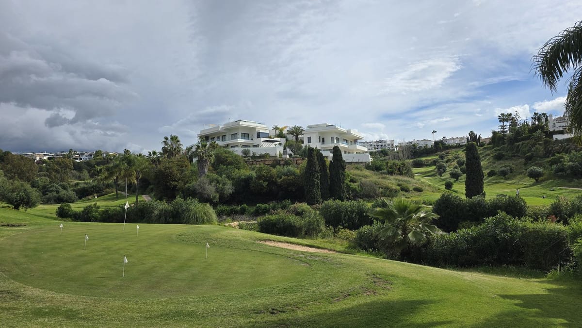 Plot in Estepona in Estepona - foto 5
