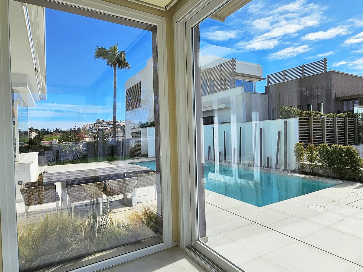 Vijf-slaapkamer villa in Riviera del Sol in Riviera del Sol - foto 7