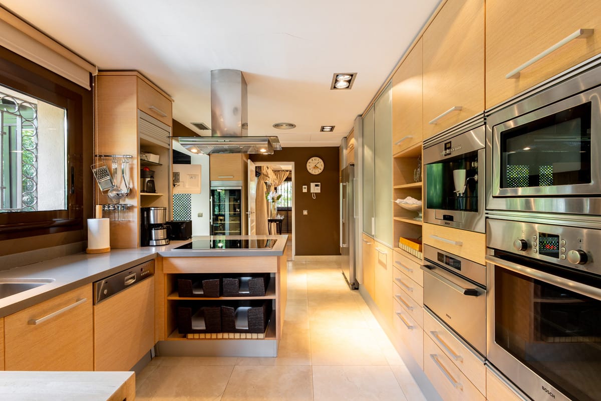 Villa met 4 slaapkamers in Los Monteros in Los Monteros - foto 19