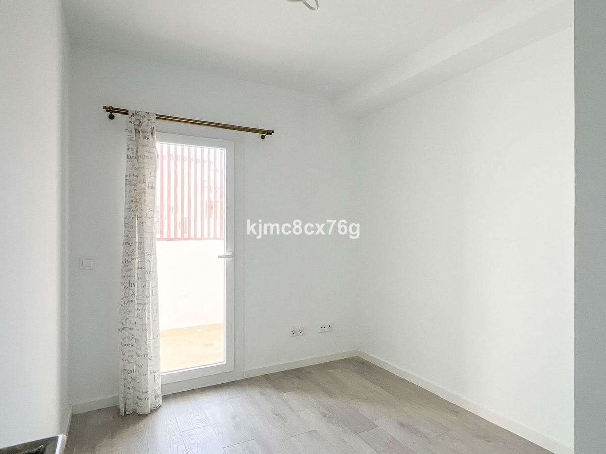 Drie-slaapkamerappartement in Torreblanca in Torreblanca - foto 12