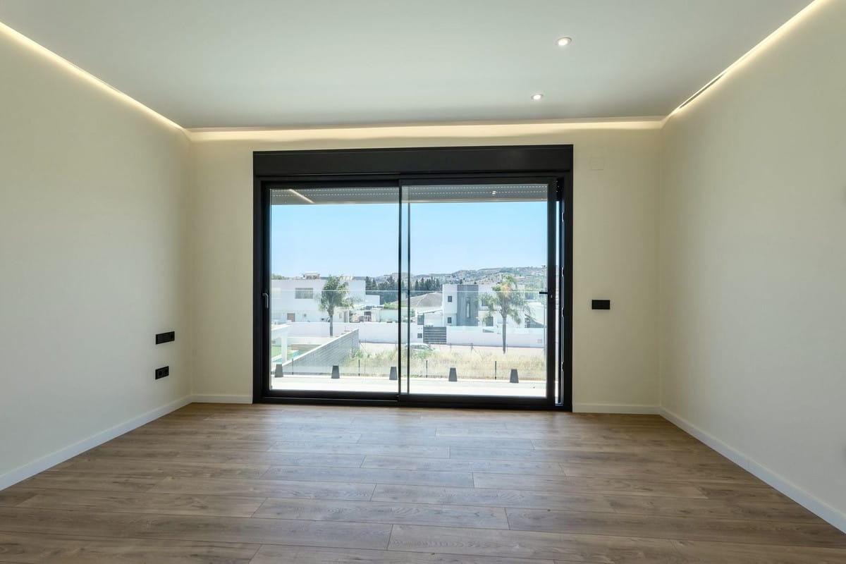 Villa met 2 slaapkamers in Sierrezuela, Málaga in Sierrezuela - foto 10