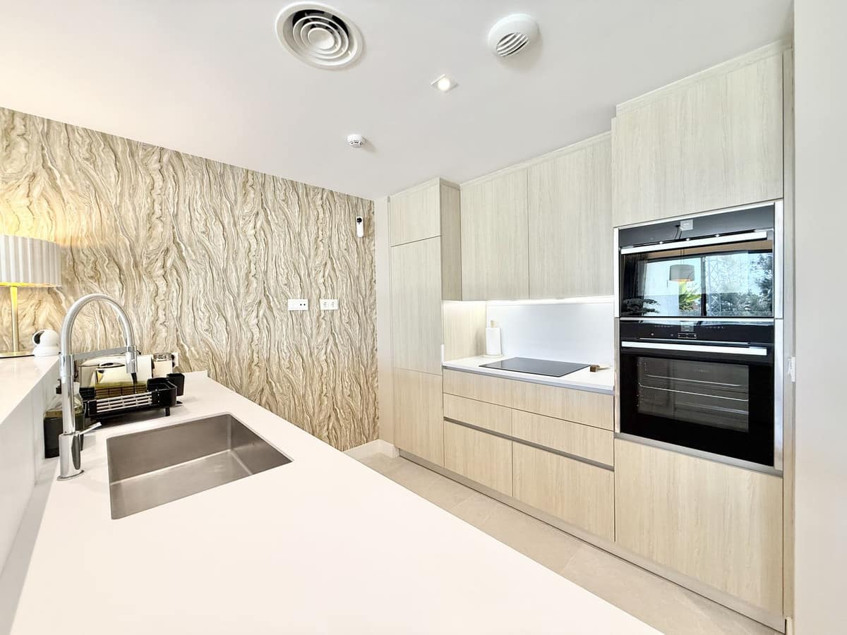 Drie slaapkamers duplex penthouse in Artola Homes, Cabopino, Marbella in Cabopino - foto 14