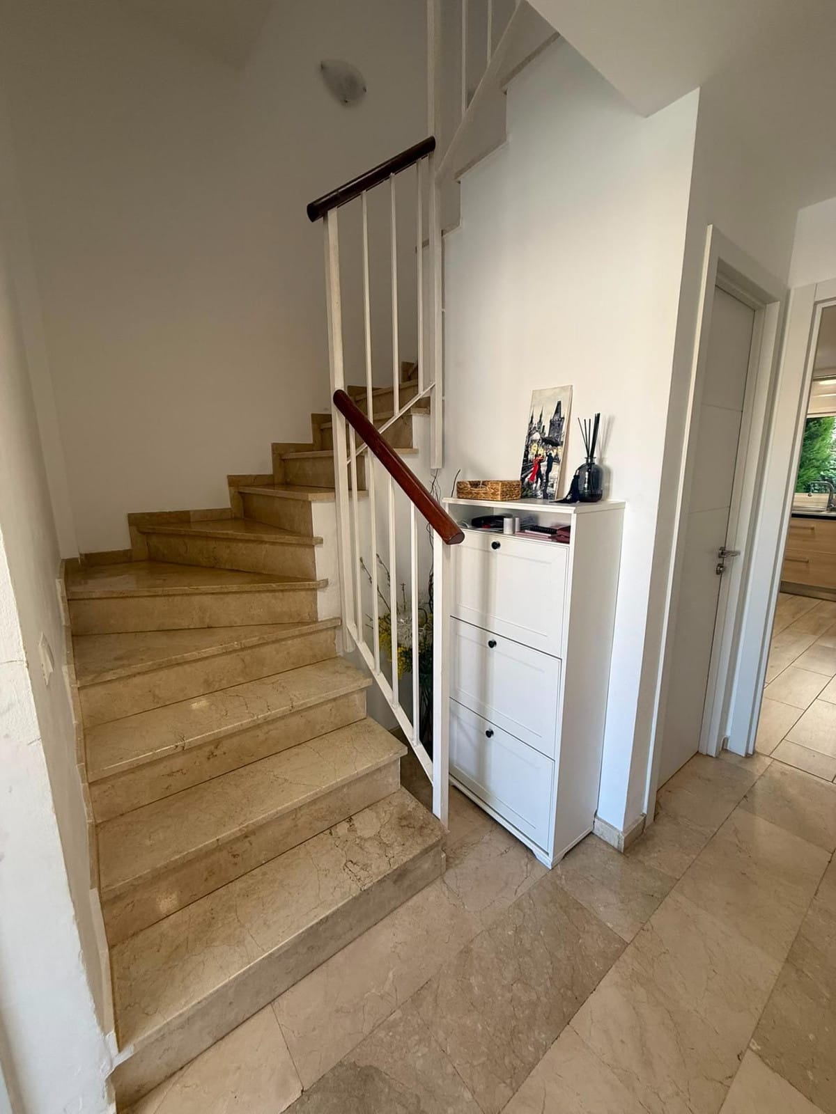 Ruime halfvrijstaande villa met 4 slaapkamers in Torremolinos in Torremolinos - foto 5