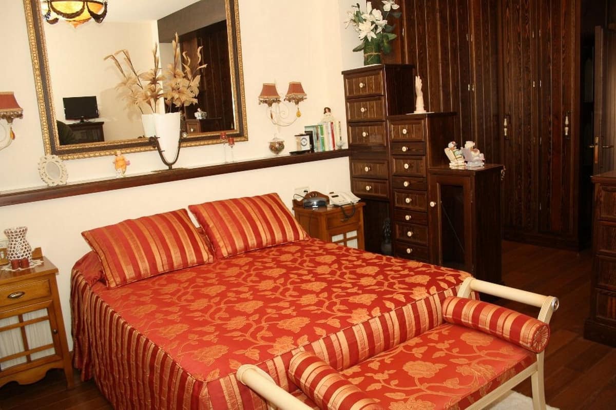 Finca met 5 slaapkamers in Estepona in Estepona - foto 20