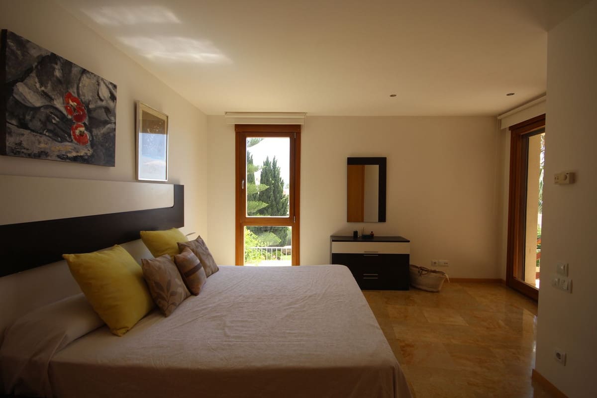 Drie slaapkamers appartement in Los Monteros, Marbella in Los Monteros - foto 17