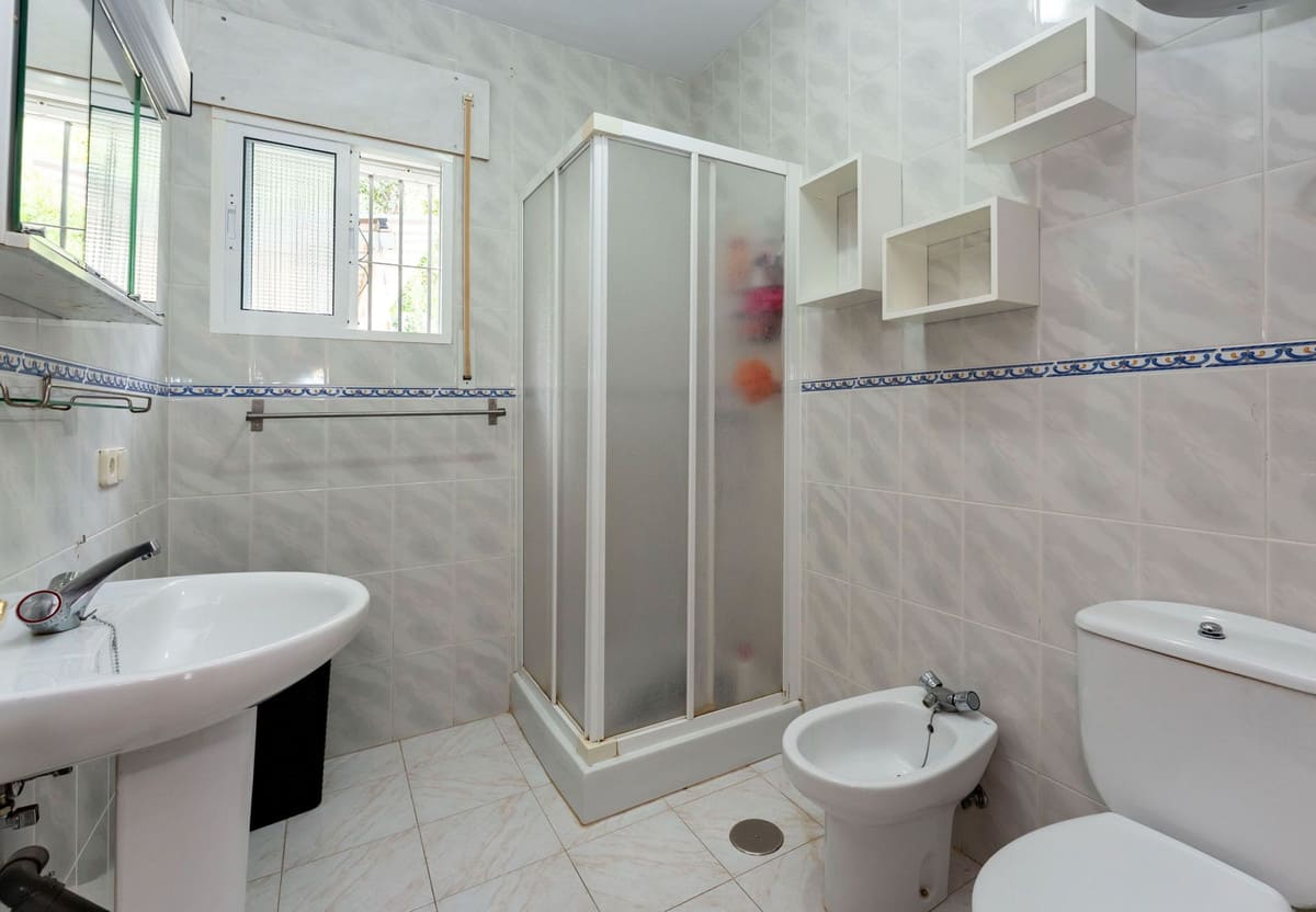 Huis met 3 slaapkamers in Coín in Coín - foto 18