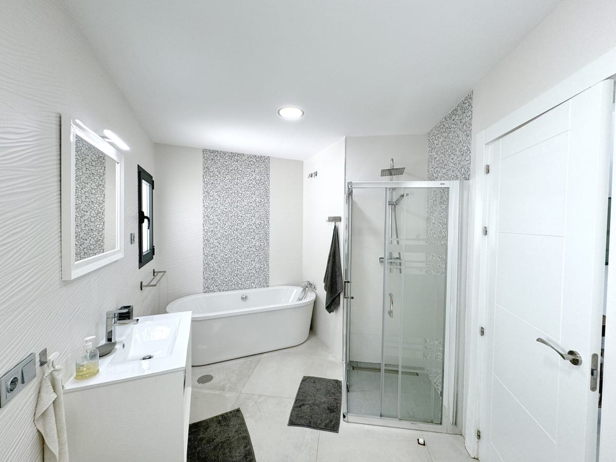 Villa met 5 slaapkamers in El Rosario in El Rosario - foto 16