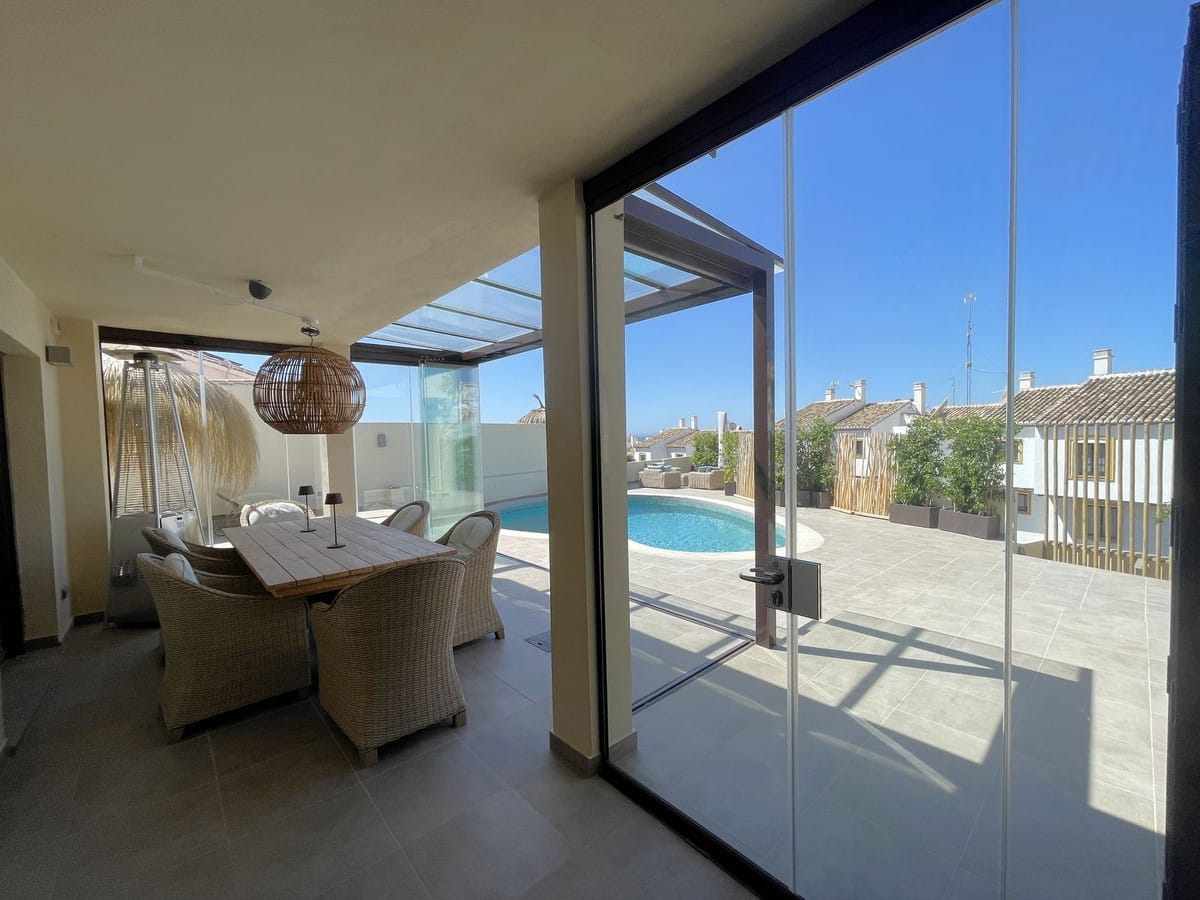 Villa met vijf slaapkamers in Riviera del Sol in Riviera del Sol - foto 5