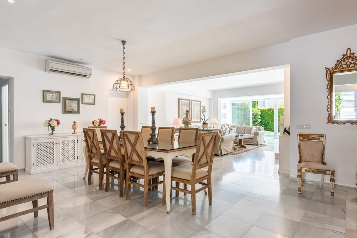7 bedroom House in Los Monteros in Los Monteros - foto 5