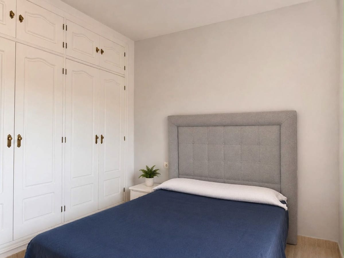 Licht 1-slaapkamer appartement met zeezicht-terras en privégarage – San Luis de Sabinillas in San Luis de Sabinillas - foto 8