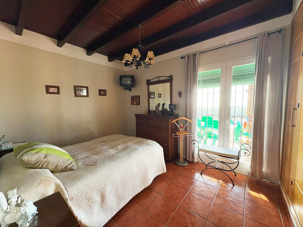 Drie-slaapkamer villa met privézwembad en adembenemend panoramisch uitzicht in La Cala de Mijas in La Cala de Mijas - foto 20