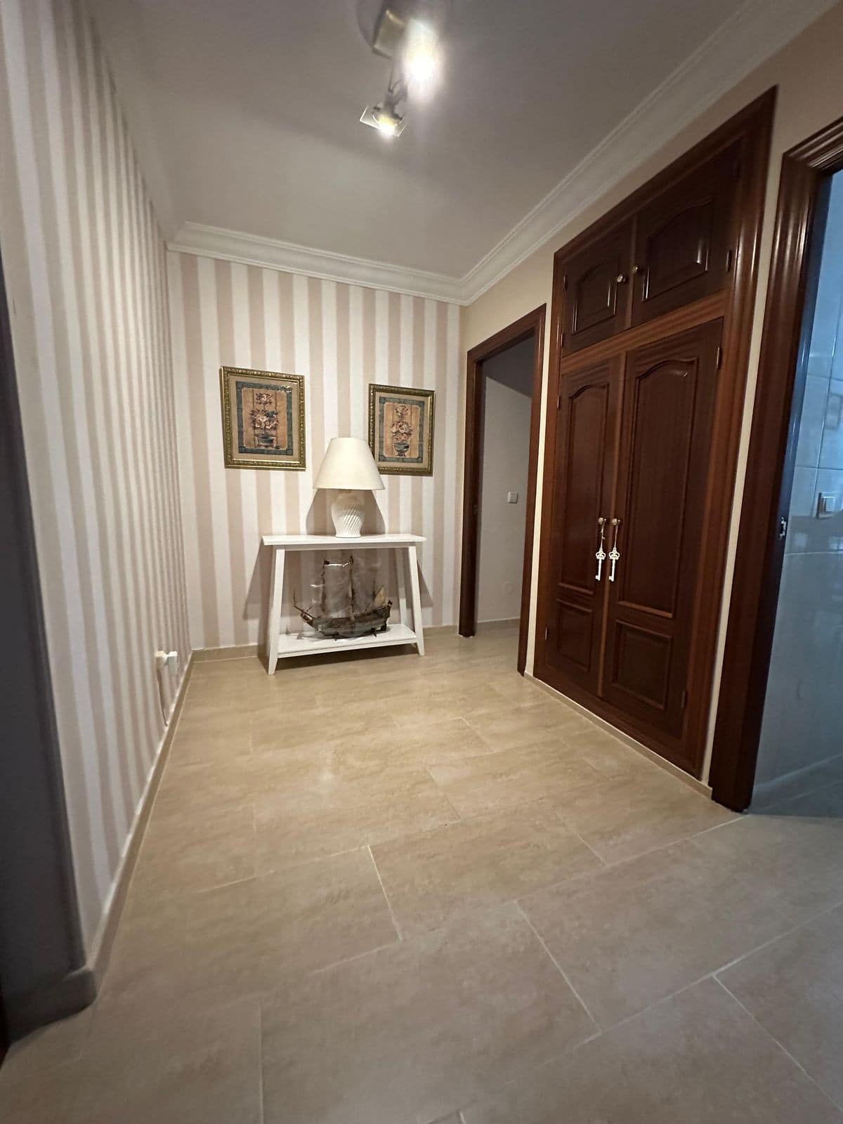 3-slaapkamerappartement met zijzeezicht aan de promenade, Estepona in Estepona - foto 9