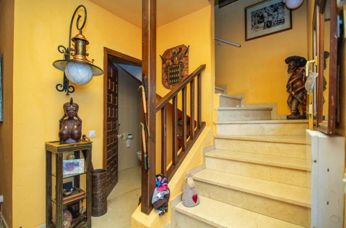 3-slaapkamer halfvrijstaande hoekwoning met zee- en bergzicht in Marbella in Marbella - foto 14