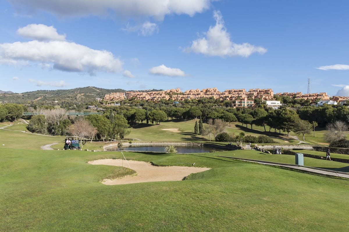 Ruim 1-slaapkamer appartement met zeezicht – Elviria, Marbella in Elviria - foto 15