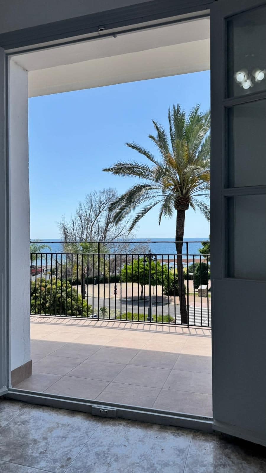 Drie-slaapkamerappartement in Estepona in Estepona - foto 2